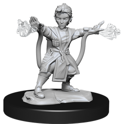 WizKids DND Unpainted Female Gnome Artificer (2 count)